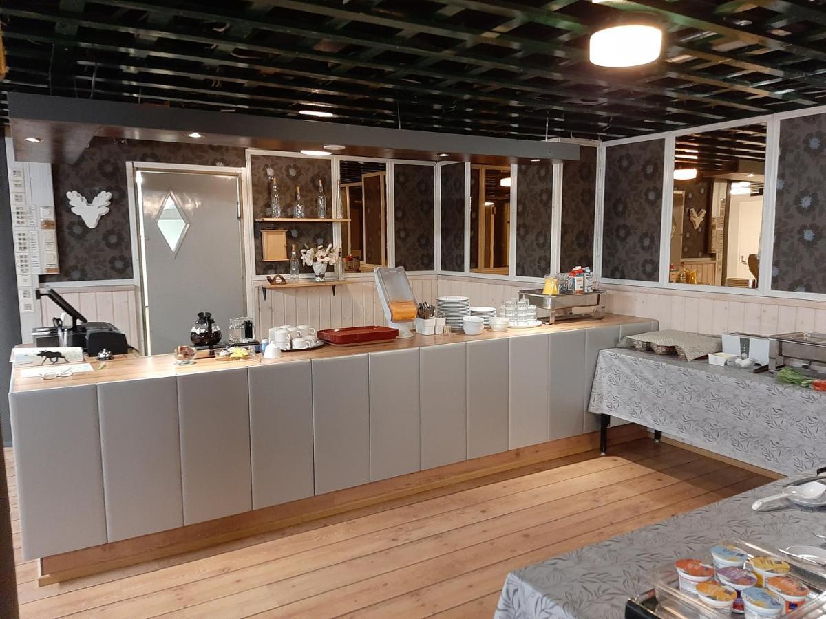 Center Hostel Kaatrahovi 리에크사 외부 사진