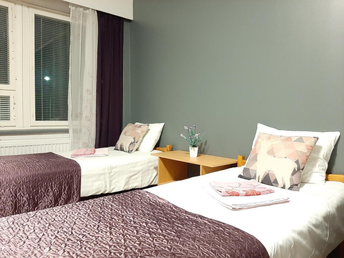 Center Hostel Kaatrahovi 리에크사 외부 사진